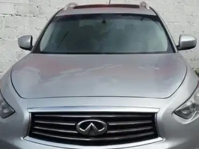 Infiniti FX-35  2009