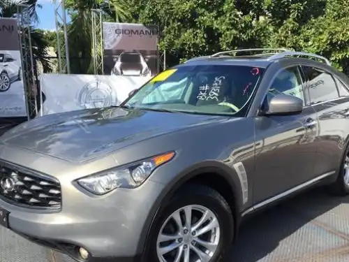 Infiniti FX-35  2009