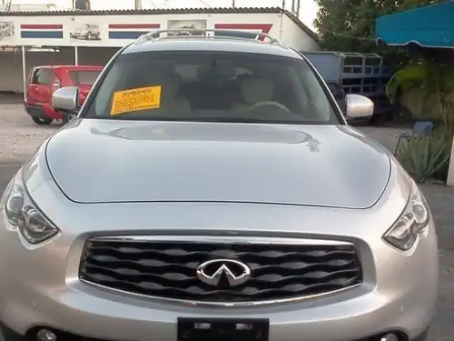 Infiniti FX-35  2009