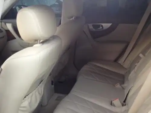 Infiniti FX-35  2011