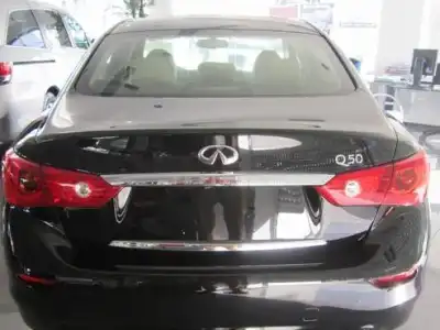 Infiniti Q-50  2015