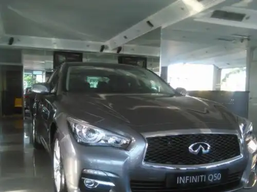 Infiniti Q-50  2015