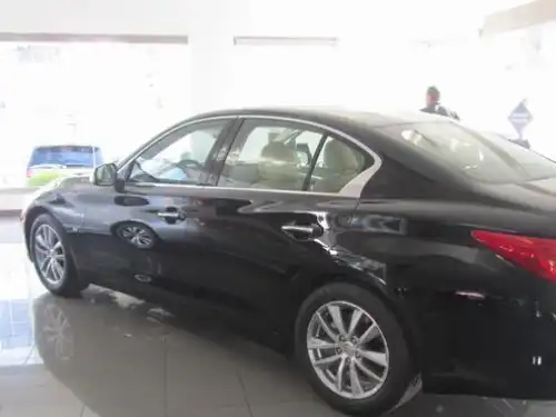 Infiniti Q-50  2015