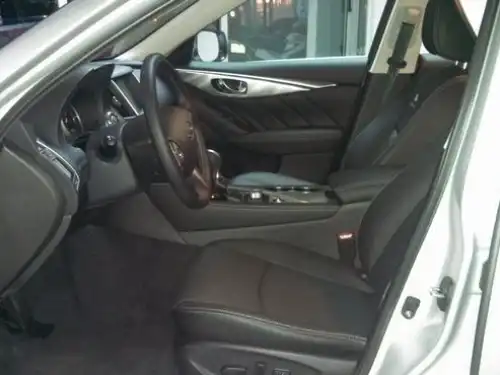 Infiniti Q-50  2015