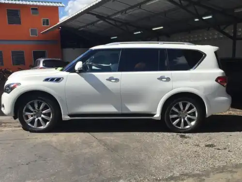 Infiniti QX-56  2013