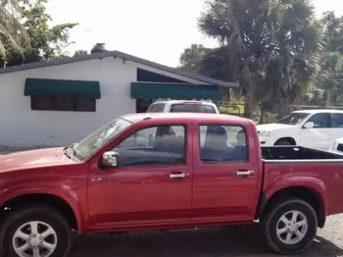 Isuzu DMAX  2008