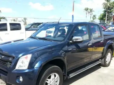 Isuzu DMAX  2011