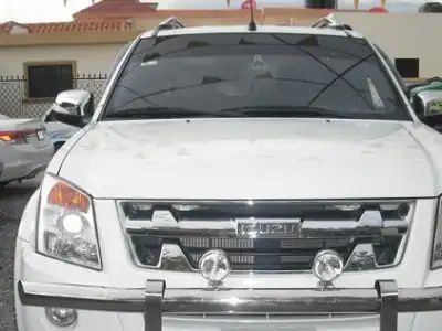 Isuzu DMAX LS 2011