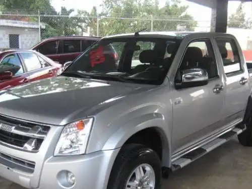 Isuzu DMAX LS 2012