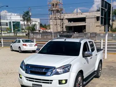 Isuzu DMAX LS 2013