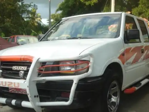 Isuzu Kb  2000