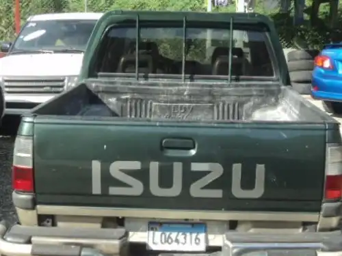 Isuzu Kb  2002