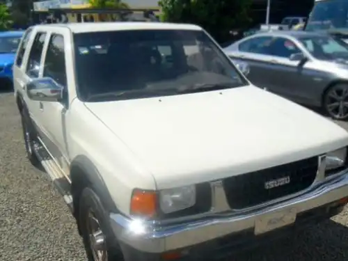 Isuzu Rodeo  2000