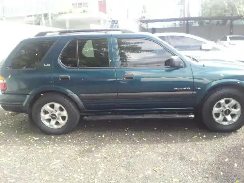 Isuzu Rodeo 2001 En Buenas Condiciones