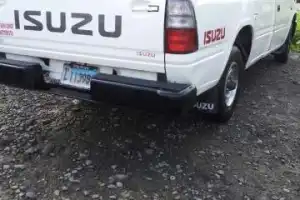 Izusu blanca 1998 nuevaa 