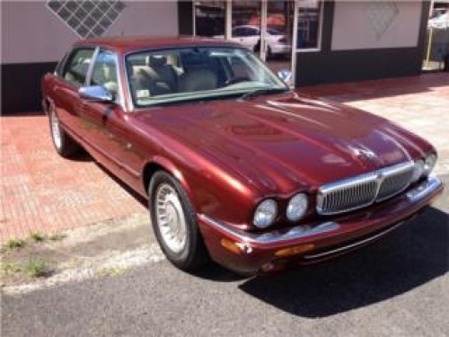 JAGUAR VDP XJ SERIES98 UNA JOYA