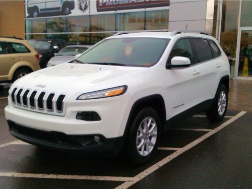 JEEP CHEROKEE SPORT VARIOS COLORES 2014