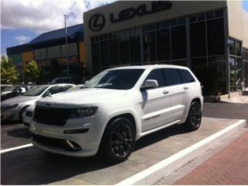 JEEP CHEROKEE SRT8 2013