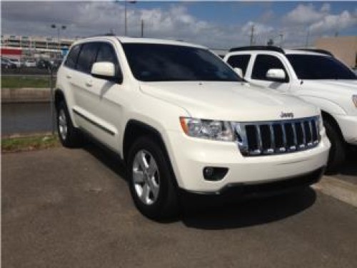 JEEP GRAN CHEROKEE LAREDO 2011