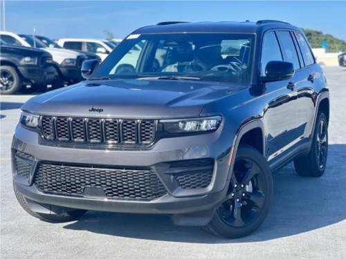 JEEP GRAND CHEROKEE ALTITUDE BALTIC GRAY