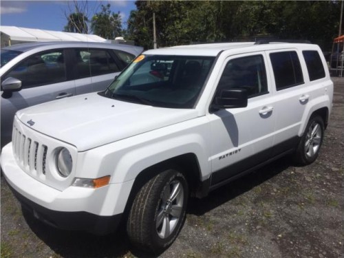 JEEP PATRIOT 2016 POCAS COMO ESTA