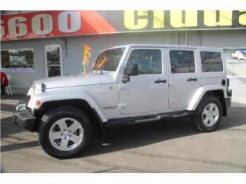 JEEP SAHARA 2011 4X4 ENAMORATE pi