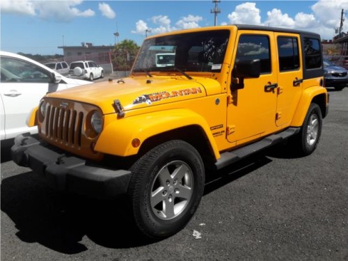 JEEP WRANGLER 2013 POCO MILLAJE