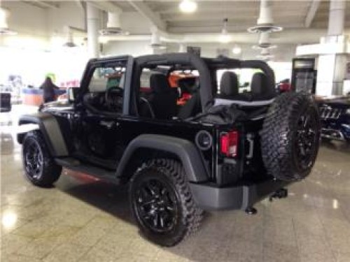 JEEP WRANGLER WILLYS SOFT TOP 2014