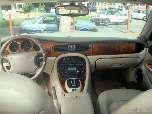 Jaguar Xj8 Dorado 99 Full Gomas Y Aros Nuevos,complet. Orig $299,000