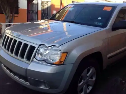 Jeep Cherokee Laredo 2008 Gris 