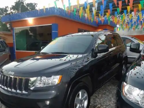 Jeep Cherokee Laredo 2011