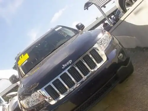 Jeep Cherokee Laredo 2011