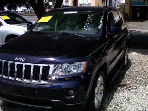 Jeep Cherokee Laredo 2011