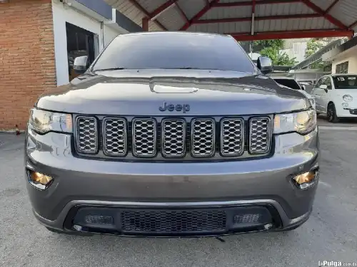 Jeep Grand Cherokee Altitude 2019 