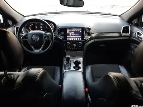 Jeep Grand Cherokee Altitude 2019 