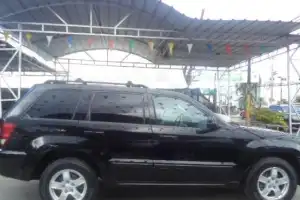 Jeep Grand Cherokee Laredo 2007