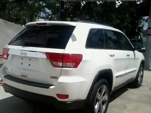 Jeep Grand Cherokee Laredo 2011
