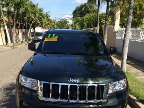 Jeep Grand Cherokee Laredo 2011