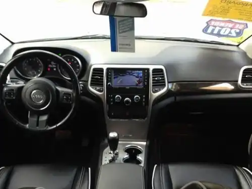 Jeep Grand Cherokee Laredo 2011