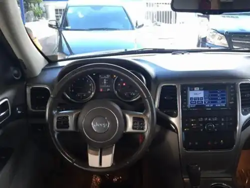 Jeep Grand Cherokee Laredo 2011