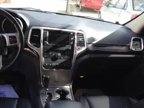 Jeep Grand Cherokee Laredo 2011