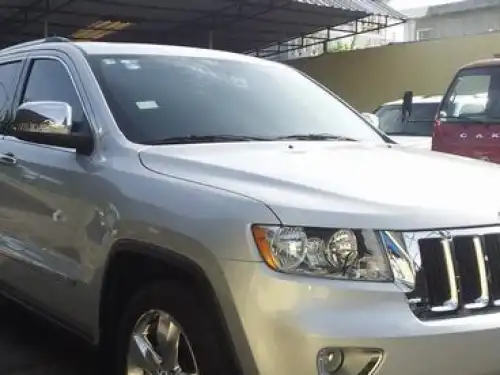 Jeep Grand Cherokee Laredo 2011