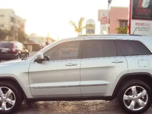 Jeep Grand Cherokee Laredo 2011