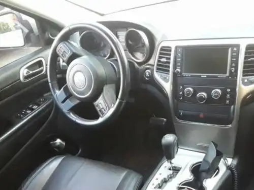 Jeep Grand Cherokee Laredo 2012