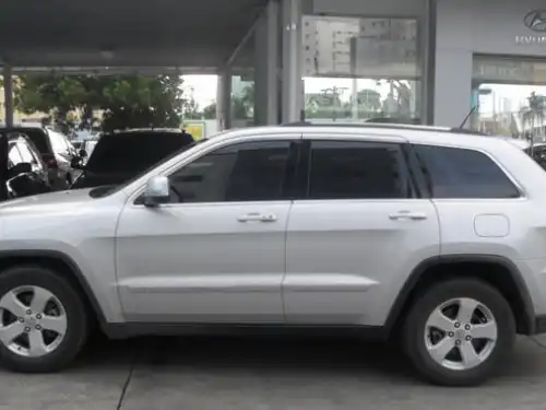 Jeep Grand Cherokee Laredo 2012