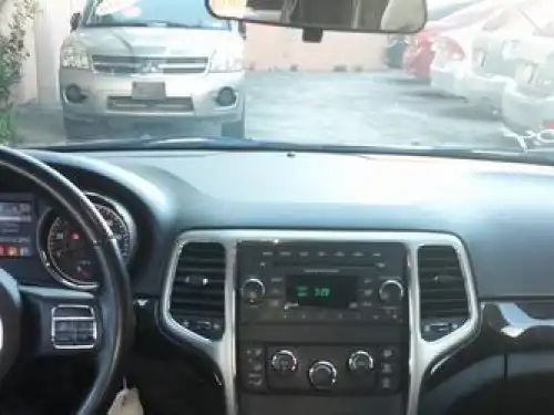 Jeep Grand Cherokee Laredo 2012