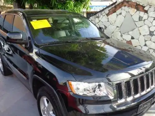 Jeep Grand Cherokee Laredo 2012