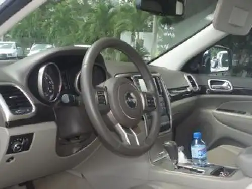 Jeep Grand Cherokee Laredo 2013