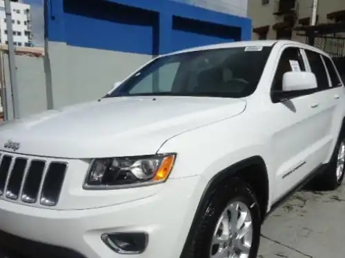 Jeep Grand Cherokee Laredo 2014