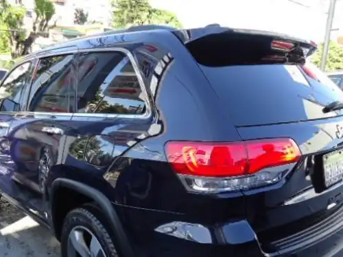 Jeep Grand Cherokee Laredo 2014